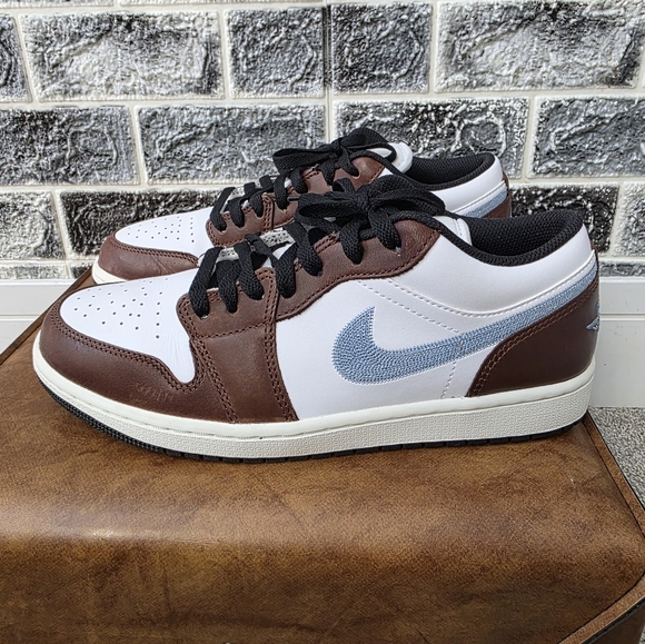 Air Jordan 1 Retro Low SE Men's Multicolors Snaekers Size 8.5